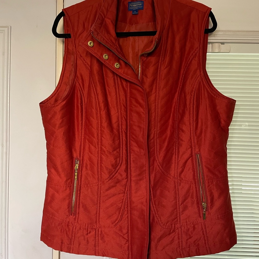 Pendleton Women’s XL Quilted Vest Burnt Orange Gold Zip